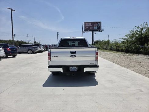 Used 2014 Ford F150 XLT w/ XLT Chrome Package RWD image 6