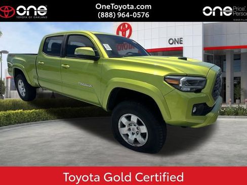 Certified 2023 Toyota Tacoma TRD Sport w/ TRD Premium Sport Package AWD/4WD image 1