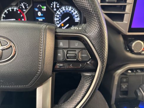 Used 2022 Toyota Tundra Limited image 21