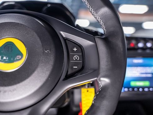 Used 2020 Lotus Evora image 41