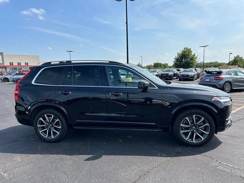 Used 2019 Volvo XC90 T5 Momentum w/ Advanced Package FWD image 10