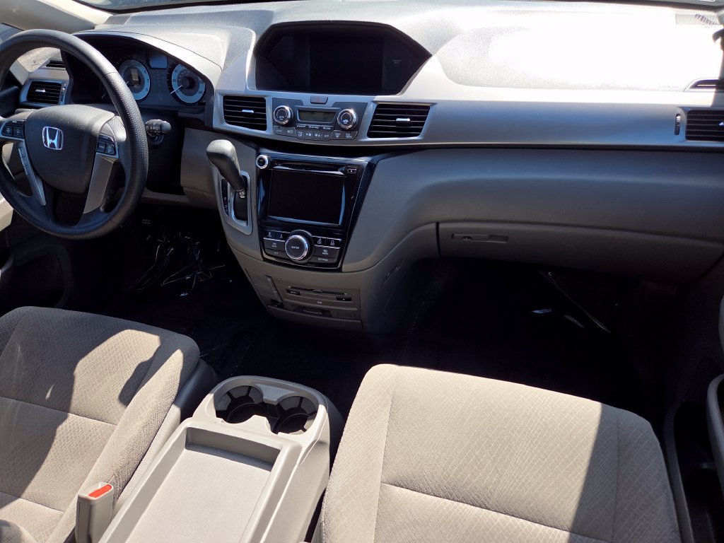 Used 2016 Honda Odyssey SE image 27