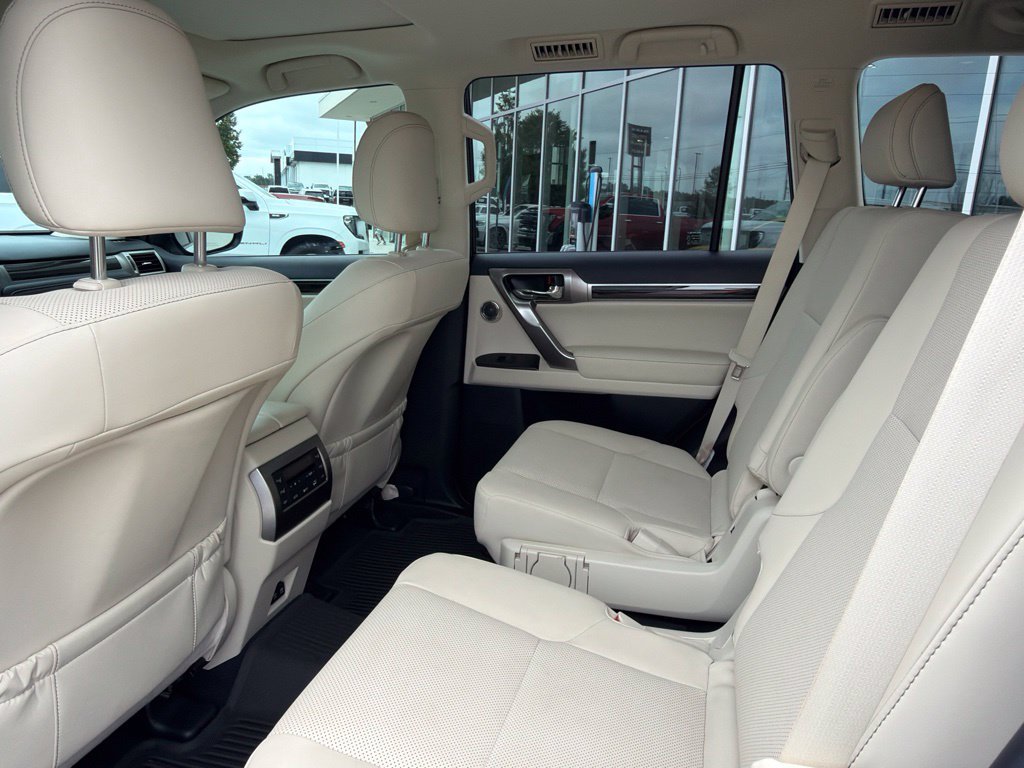 Used 2023 Lexus GX 460 Premium AWD/4WD image 27