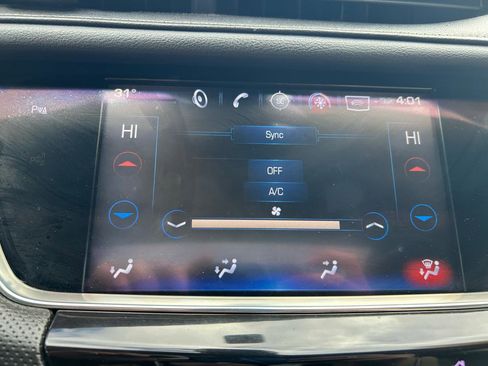 Used 2017 Cadillac XT5 Luxury w/ Driver Awareness Package image 28