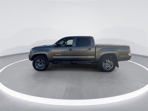 Used 2012 Toyota Tacoma 4x4 Double Cab w/ TRD Sport Upgrade Pkg image 9