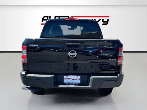 Used 2023 Nissan Frontier S w/ Technology Package image 6