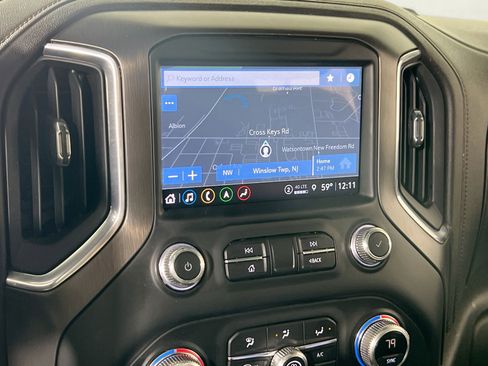 Used 2022 GMC Sierra 1500 AT4 w/ AT4 Premium Package image 13