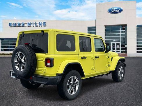 Used 2023 Jeep Wrangler Sahara image 4