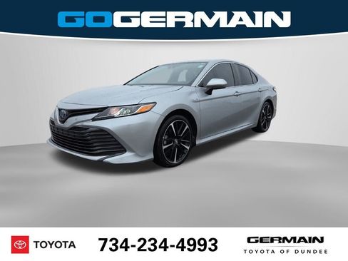 Used 2019 Toyota Camry LE image 1