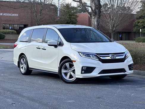 Used 2019 Honda Odyssey EX-L image 2