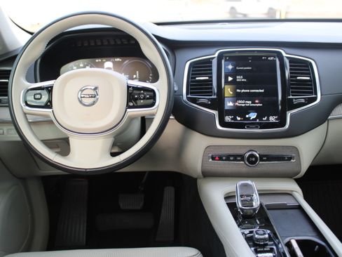 Used 2021 Volvo XC90 T8 Inscription w/ Advanced Package image 39