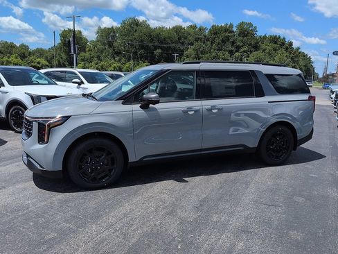 New 2026 Kia Carnival SX Prestige FWD image 4