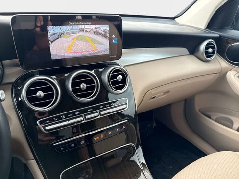 Certified 2020 Mercedes-Benz GLC 300 image 24