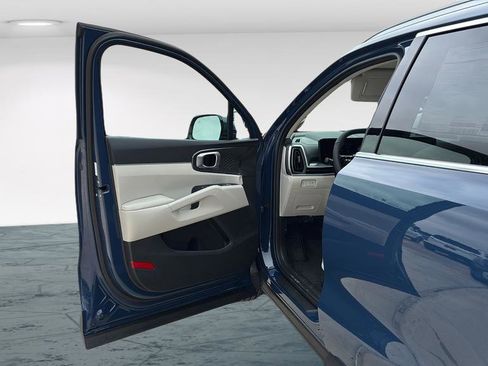 New 2026 Kia Sorento S image 10