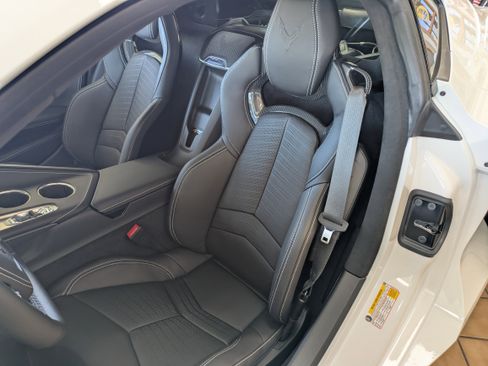 New 2026 Chevrolet Corvette Stingray Premium Cpe w/ Z51 Performance Package image 6