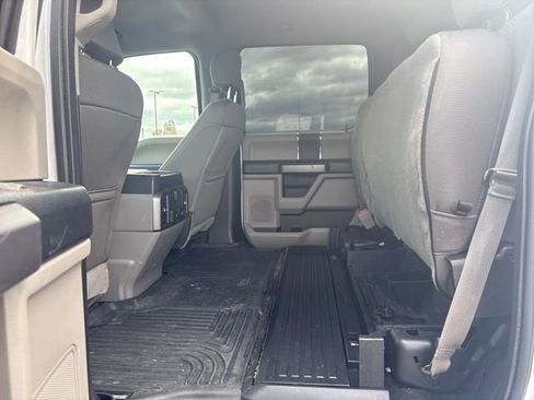 Used 2019 Ford F250 XLT w/ XLT Value Package AWD/4WD image 12