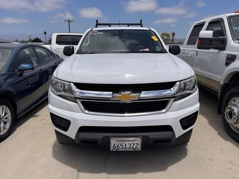 Used 2020 Chevrolet Colorado W/T w/ WT Convenience Package RWD image 2
