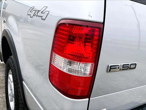 Used 2004 Ford F150 XLT image 27