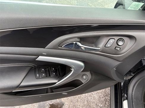 Used 2015 Buick Regal Turbo image 18