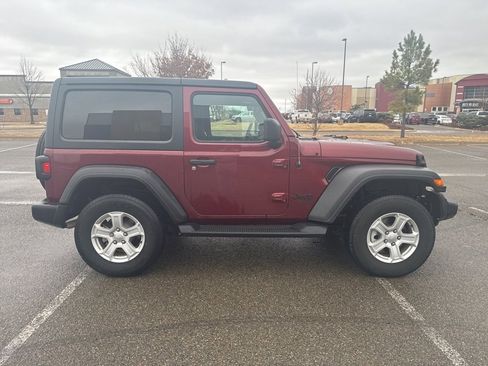 Used 2021 Jeep Wrangler Sport S image 7