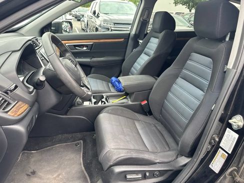 Used 2019 Honda CR-V EX image 16