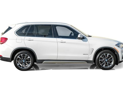Used 2018 BMW X5 sDrive35i image 7