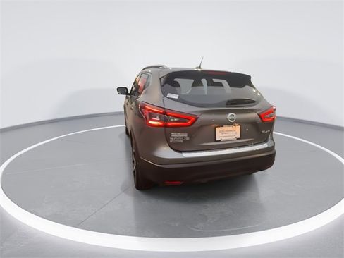 Certified 2022 Nissan Rogue Sport SL w/ Premium Package image 7