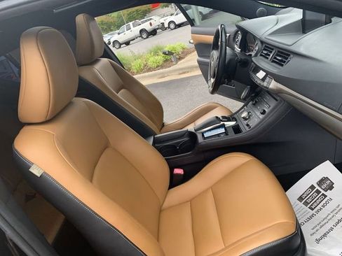 Used 2014 Lexus CT 200h w/ F Sport w/Nuluxe Interior FWD image 14