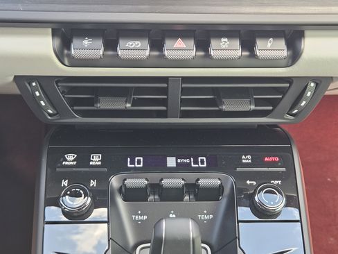 Certified 2025 Porsche 911 Carrera 4 GTS image 20