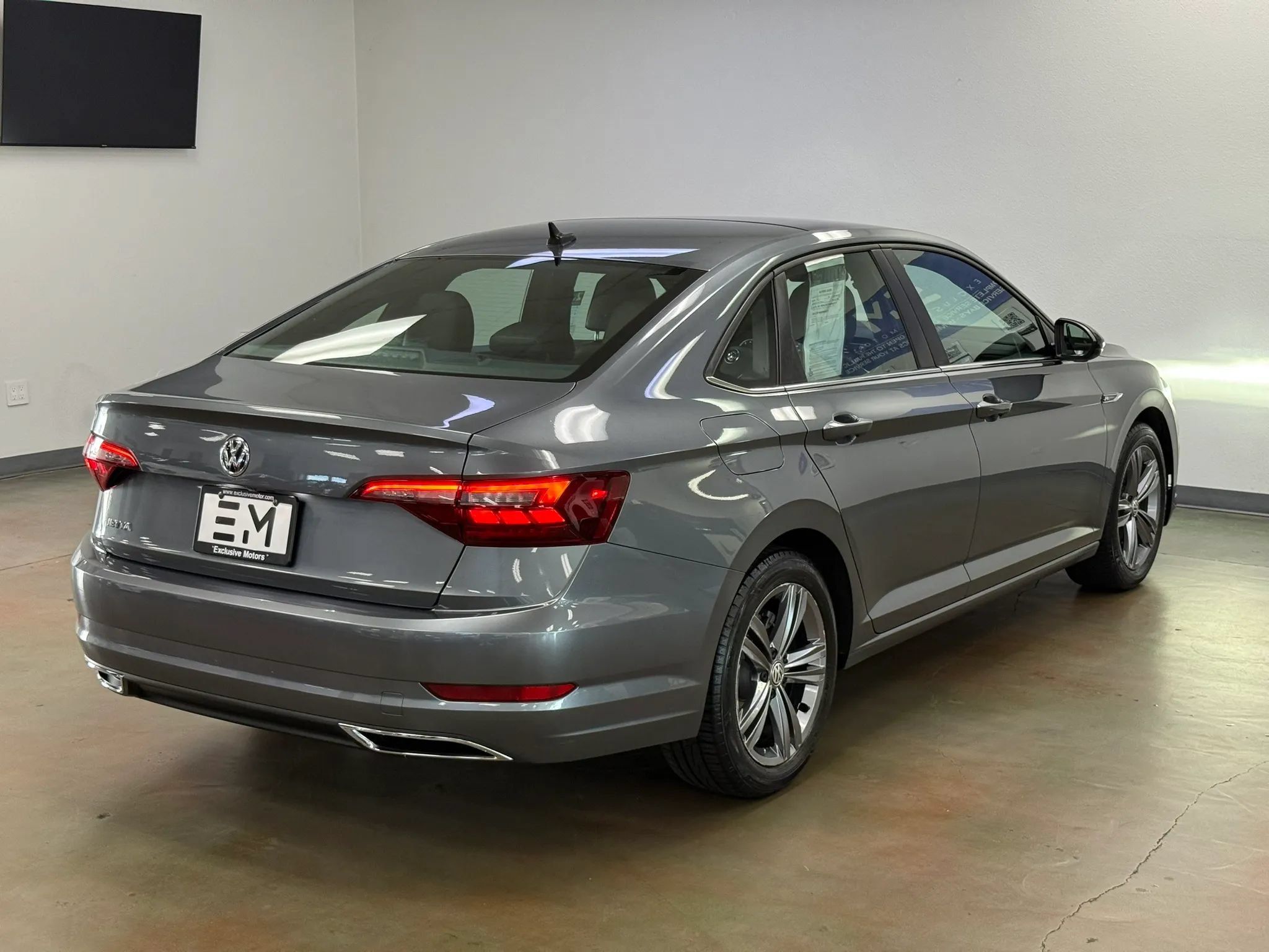 Used 2021 Volkswagen Jetta R-Line w/ R-Line Cold Weather Package FWD image 8