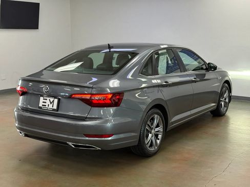 Used 2021 Volkswagen Jetta R-Line w/ R-Line Cold Weather Package FWD image 8