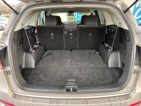Used 2019 Kia Sorento LX image 29