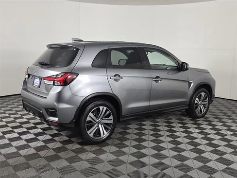 Used 2021 Mitsubishi Outlander Sport Black Edition image 3