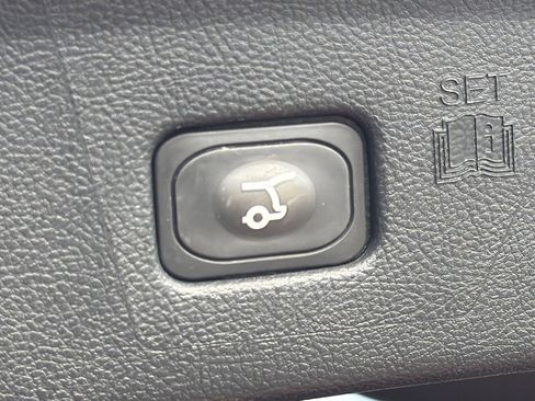 Certified 2022 Ford Edge SEL w/ Convenience Package image 31