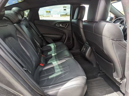 Used 2016 Chrysler 200 S w/ Navigation & Sound Group I image 32