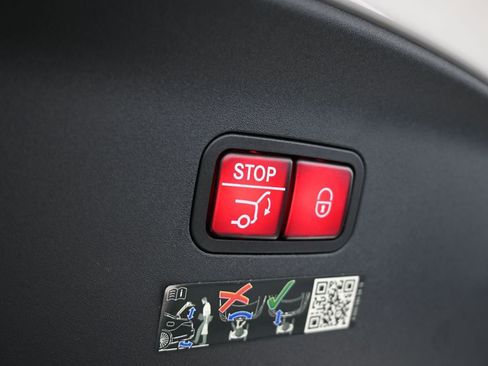 Used 2022 Mercedes-Benz AMG GT 53 image 49