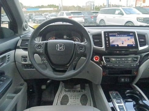 Used 2020 Honda Ridgeline RTL-E image 28