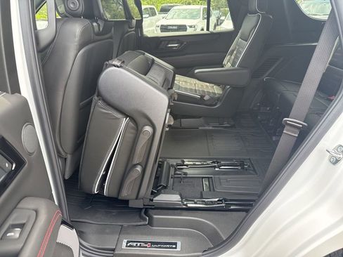 New 2026 GMC Yukon AT4 Ultimate w/ LPO, Floor Liner Package AWD/4WD image 65