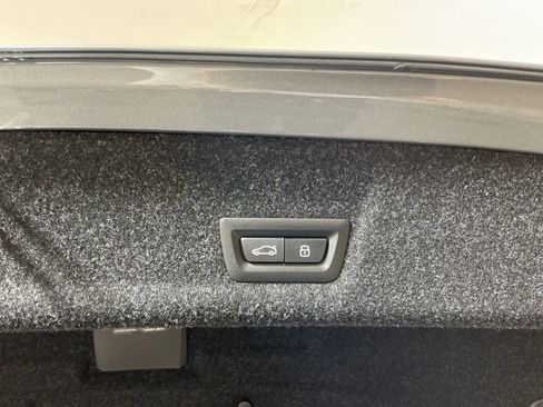 New 2026 BMW 330i Sedan w/ M Sport Package image 31