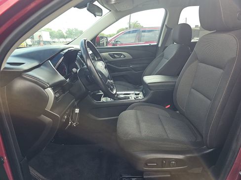 Used 2021 Chevrolet Traverse LT image 10