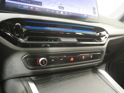 Used 2025 BMW i4 xDrive40i w/ M Sport Package image 27