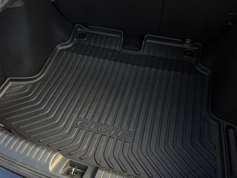 Used 2019 Honda Civic EX image 10