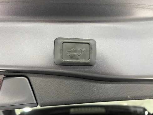 Certified 2021 Toyota RAV4 XLE Premium image 47