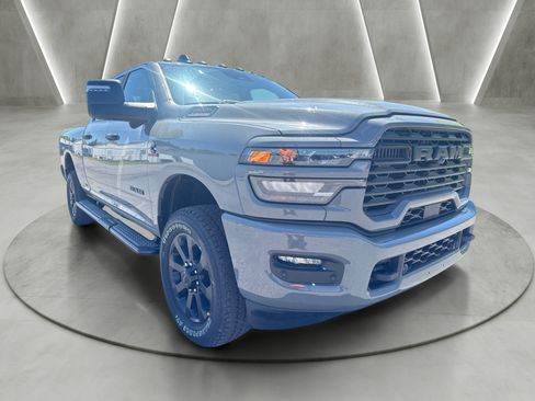 New 2026 RAM 2500 Big Horn AWD/4WD image 1
