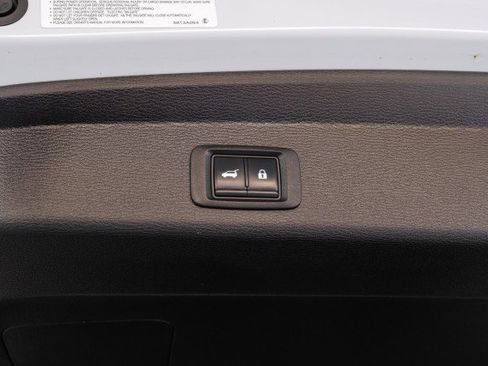 Used 2022 Mitsubishi Outlander SEL image 53