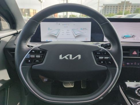 Certified 2024 Kia EV6 GT-Line AWD/4WD image 16