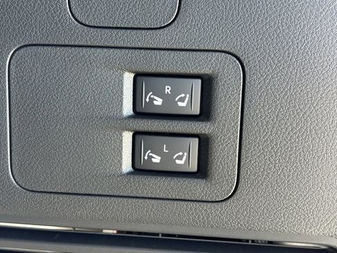 New 2026 INFINITI QX80 Pure image 25