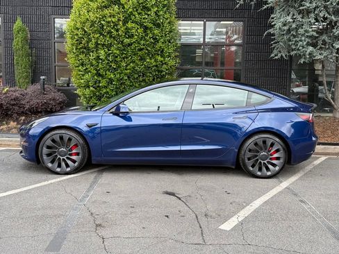 Used 2023 Tesla Model 3 Performance AWD/4WD image 9