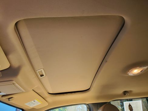 Used 2014 Ford F150 Lariat w/ Equipment Group 501A Mid image 26