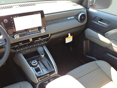 New 2026 Chevrolet Colorado ZR2 w/ Technology Package image 19